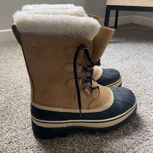 Brand new Sorel Boots women’s size 8.